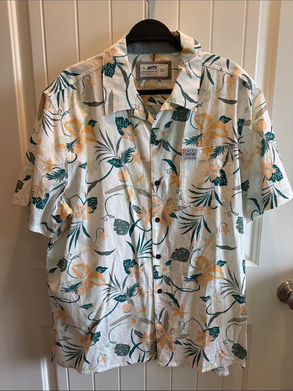 Jetty XL White Floral Short-Sleeve Button-Down Shirt